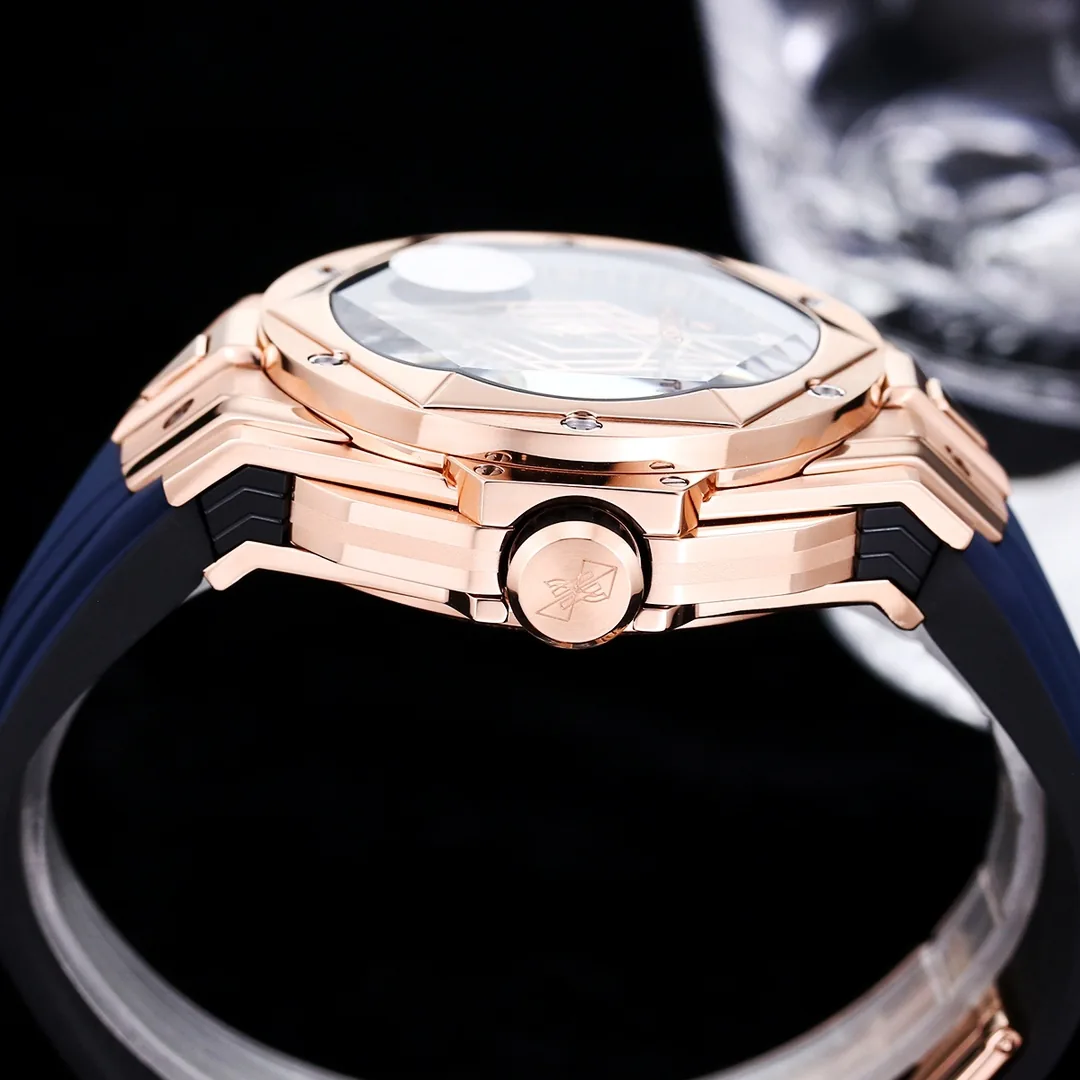 Hublot Big Bang Replica Unico Sang Bleu II Rose Case Watch