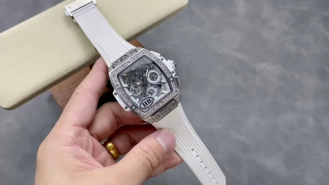 Hublot Spirit Of Big Bang Replica 642.NE.2010.RW.1604 42mm Skeleton Dial Watch