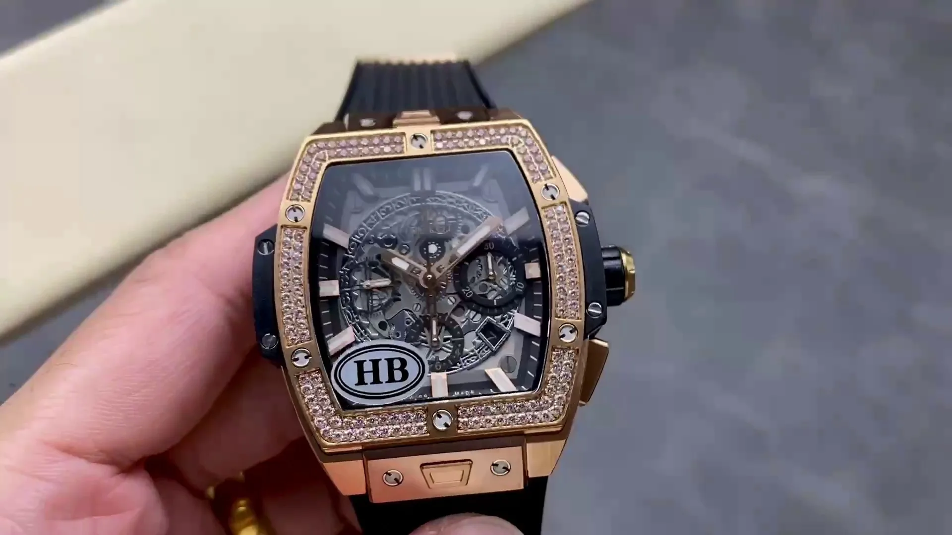 Hublot Spirit Of Big Bang Replica 601.OX.0183.LR.1104 42mm Rose Gold Diamonds Watch