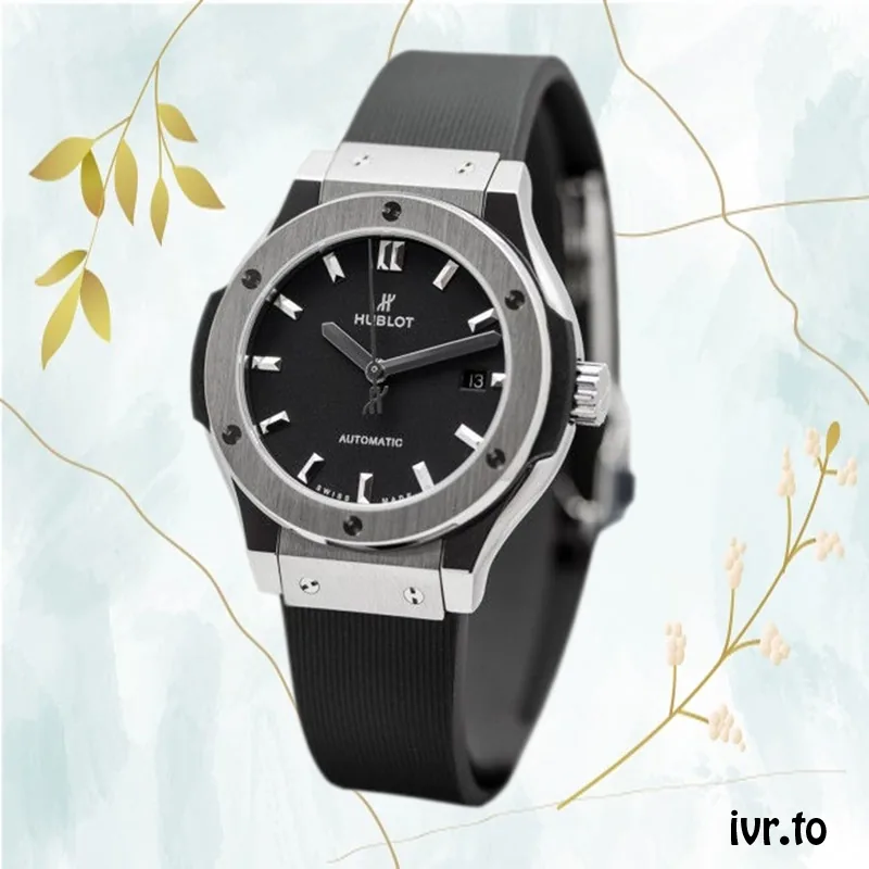 Hublot Classic Fusion Ladies 582.NX.1170.RX 33mm Rubber Band Automatic
