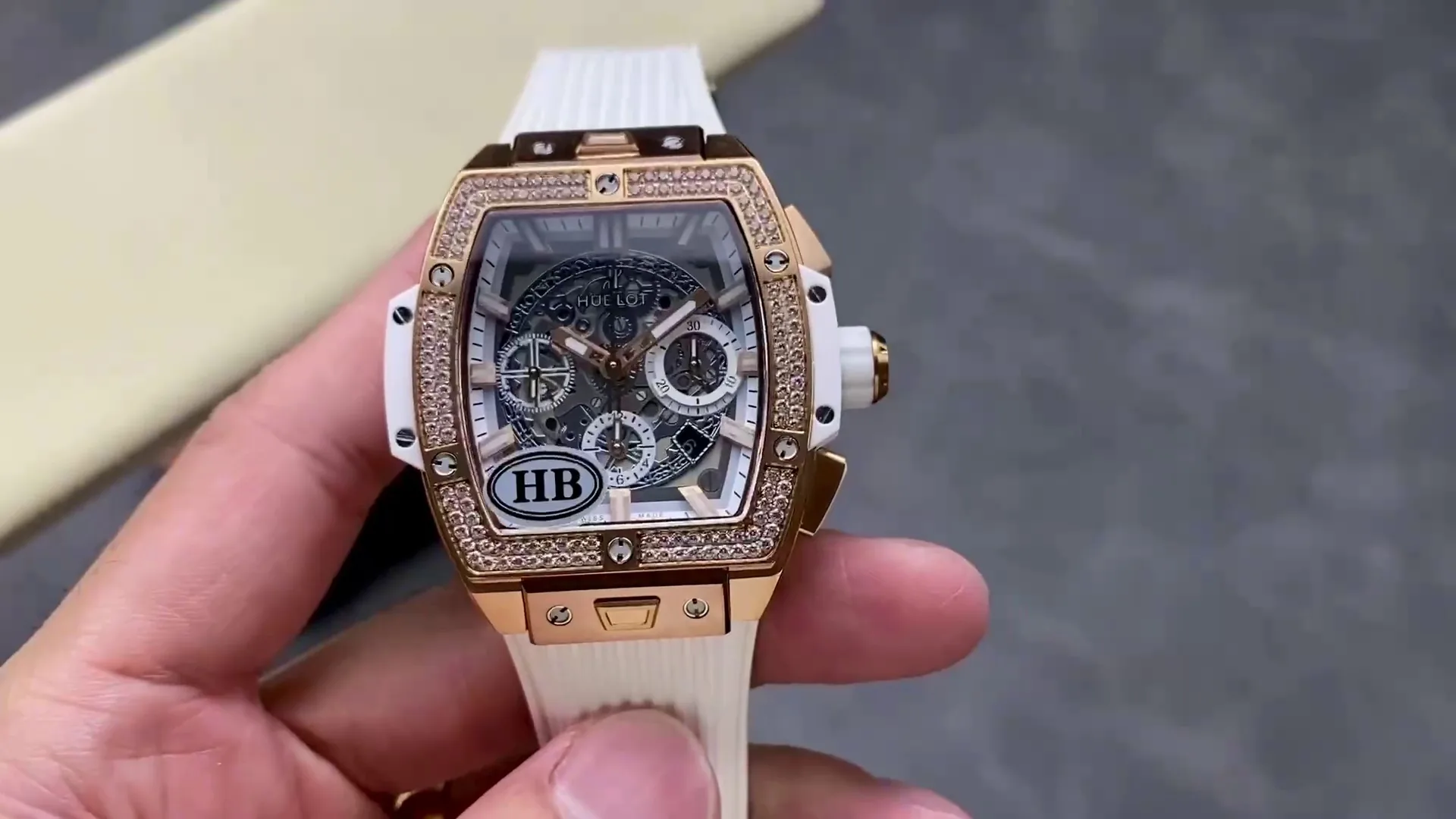 Hublot Spirit Of Big Bang Replica 642.OE.2010.RW.1204 42mm Rose Gold White Diamond Watch