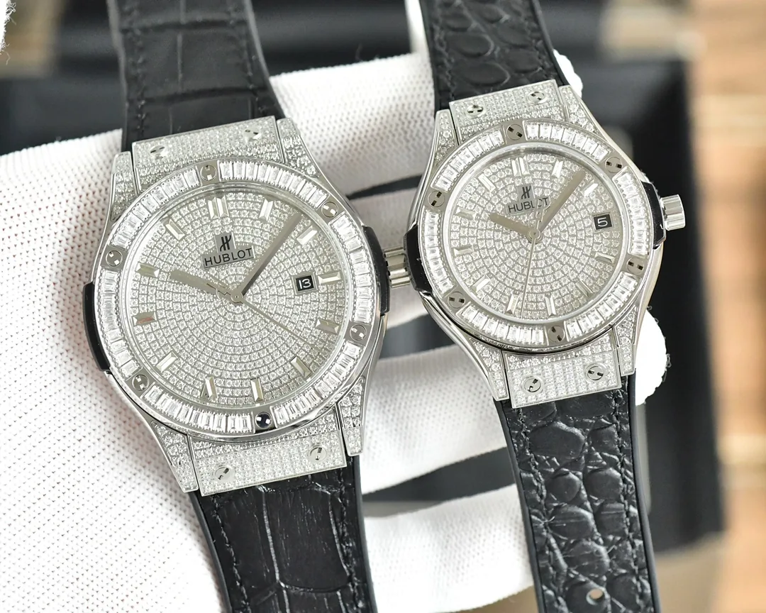 HUBLOT Classic Fusion Men's 42mm Women's 33mm PMX005 Silver Diamond Set Dial -IVR