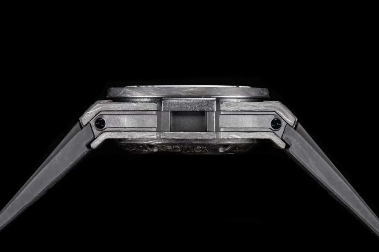 Hublot Big Bang Replica Black Grey Camouflage Polished Carbon Fiber Watch