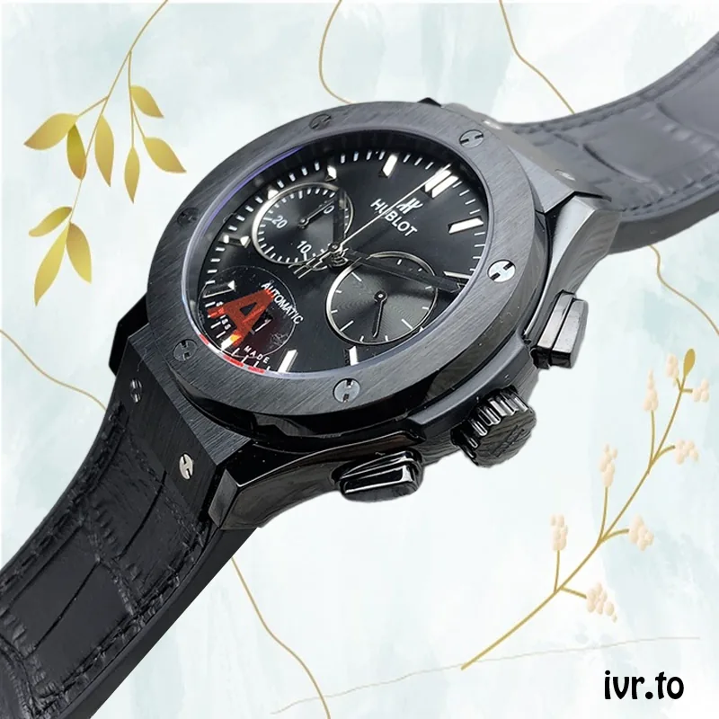 Hublot Classic Fusion Men 521.CM.1171.RX-001 44mm Automatic Leather Strap