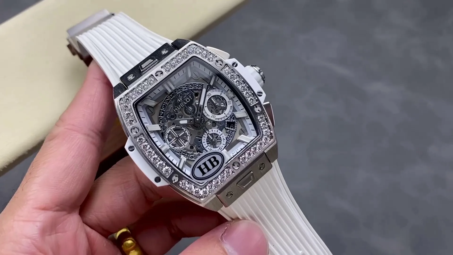 Hublot Spirit Of Big Bang Replica 642.NE.2010.RW.1204 42mm Grey Dial Watch